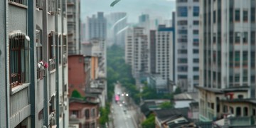 同福中路物业费用高吗？
